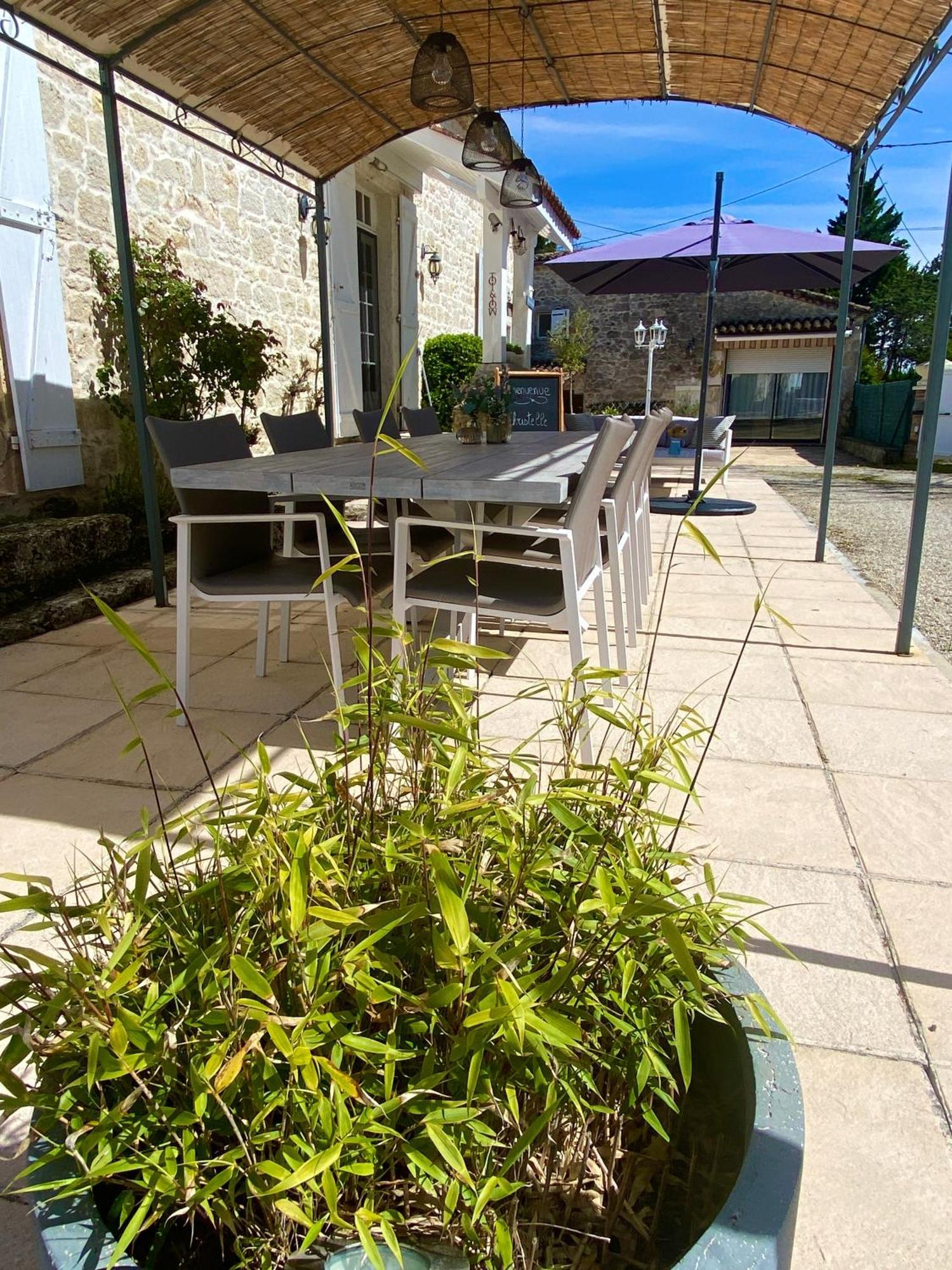 Le Petit Bleu Chambre D'Hotes Bed & Breakfast Bourg-de-Visa Exterior photo