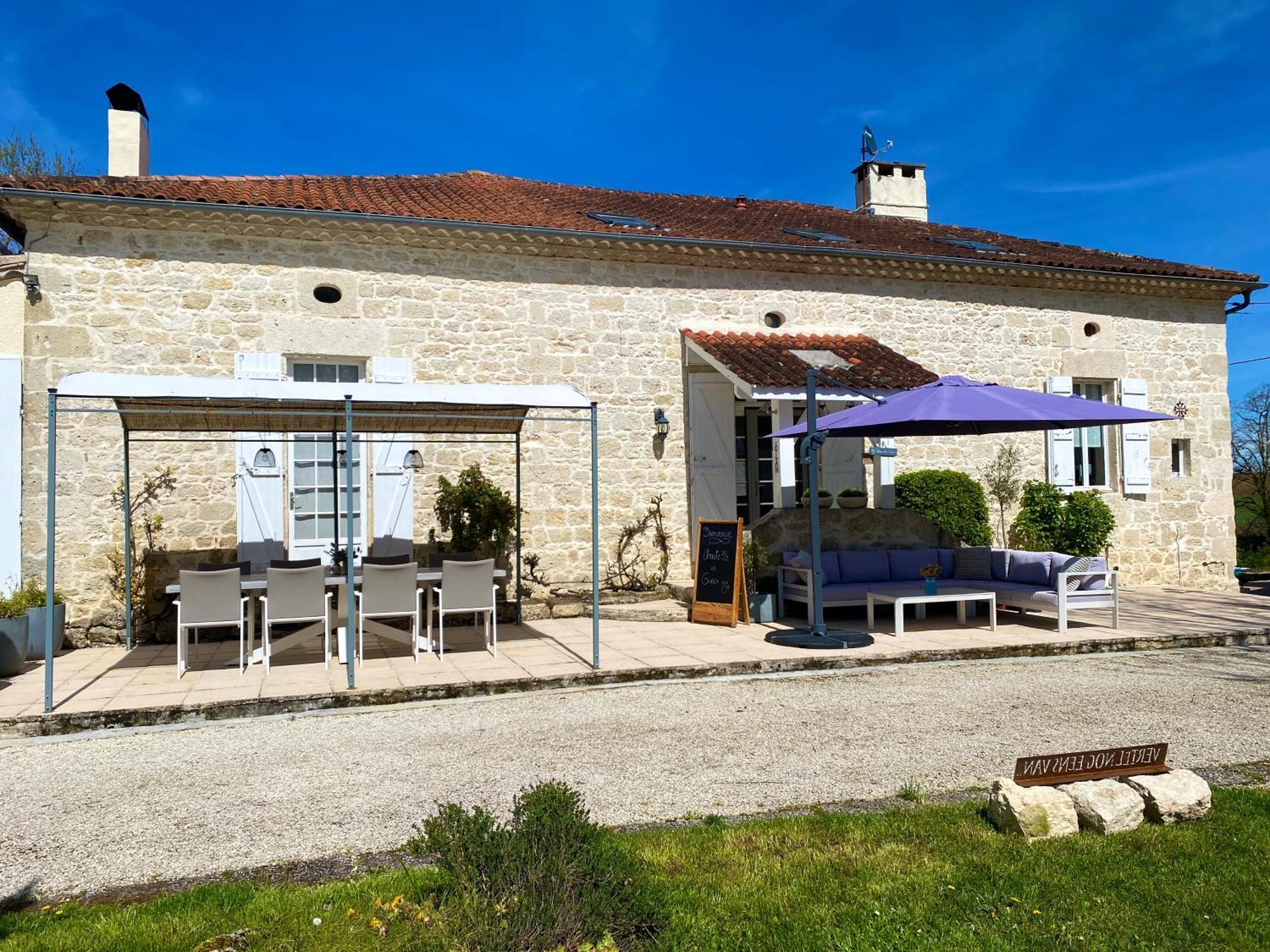 Le Petit Bleu Chambre D'Hotes Bed & Breakfast Bourg-de-Visa Exterior photo